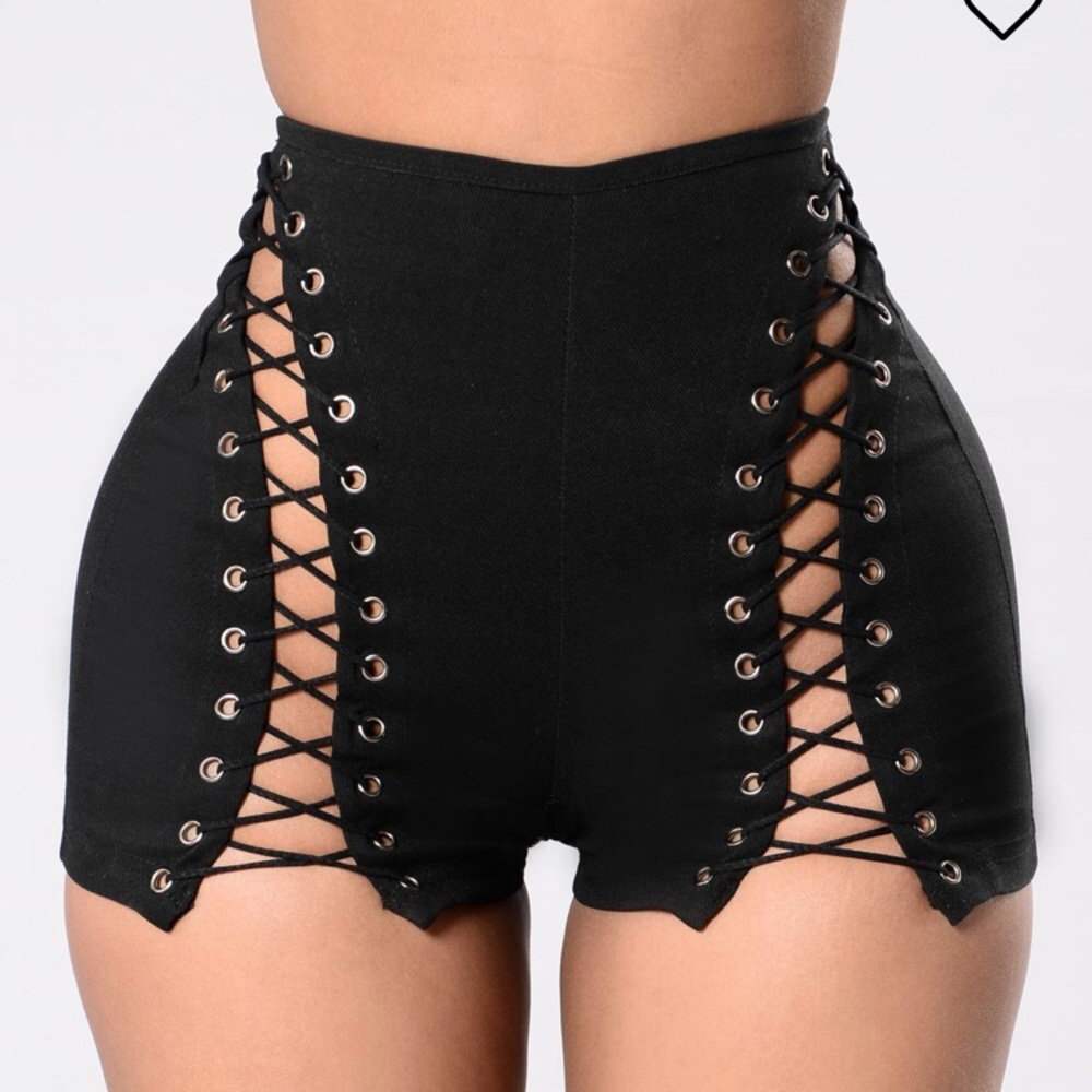 ❌SOLD❌ fashion nova shorts